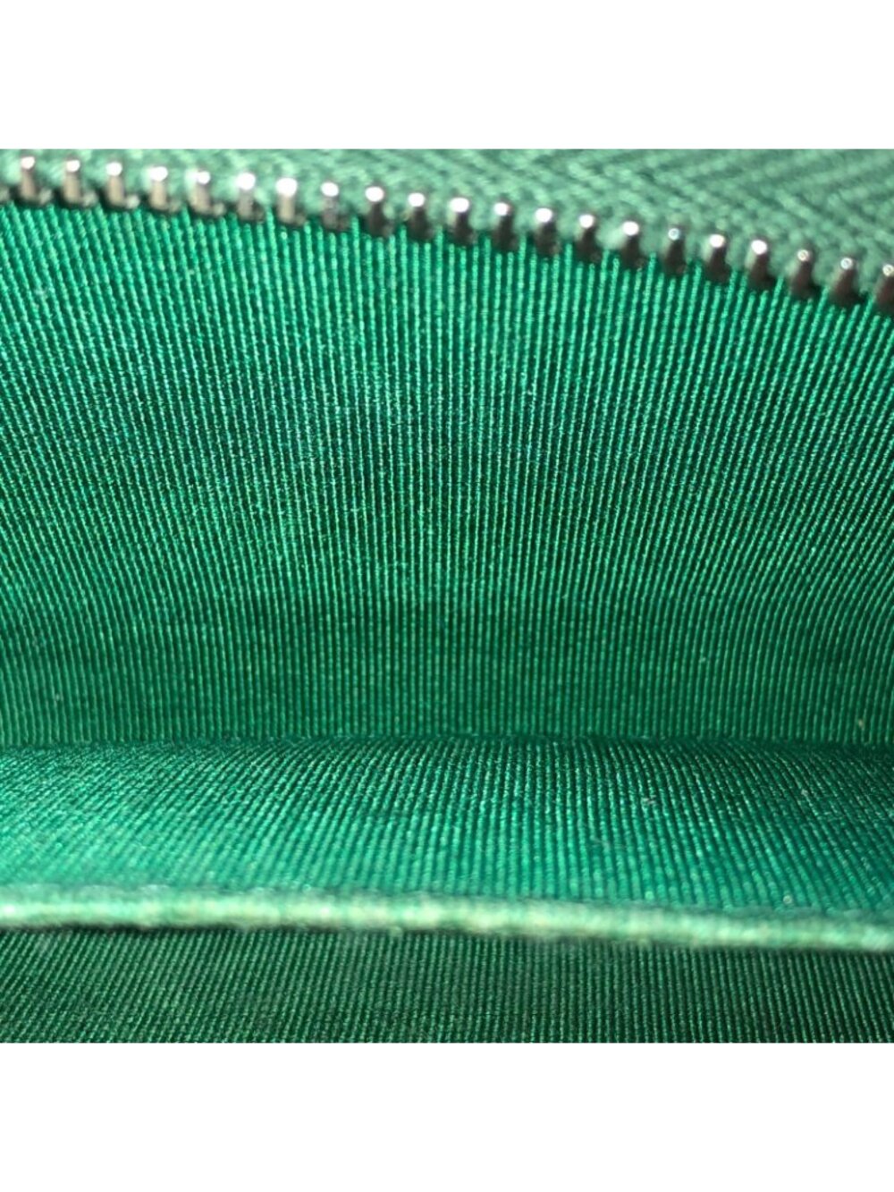 Chanel Coin Case CC Logo Quilted Green Card - Picture 6 of 9